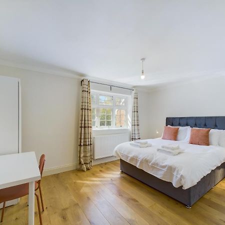 Duplex Redhill Town Centre Apt By Livingo Stays 외부 사진