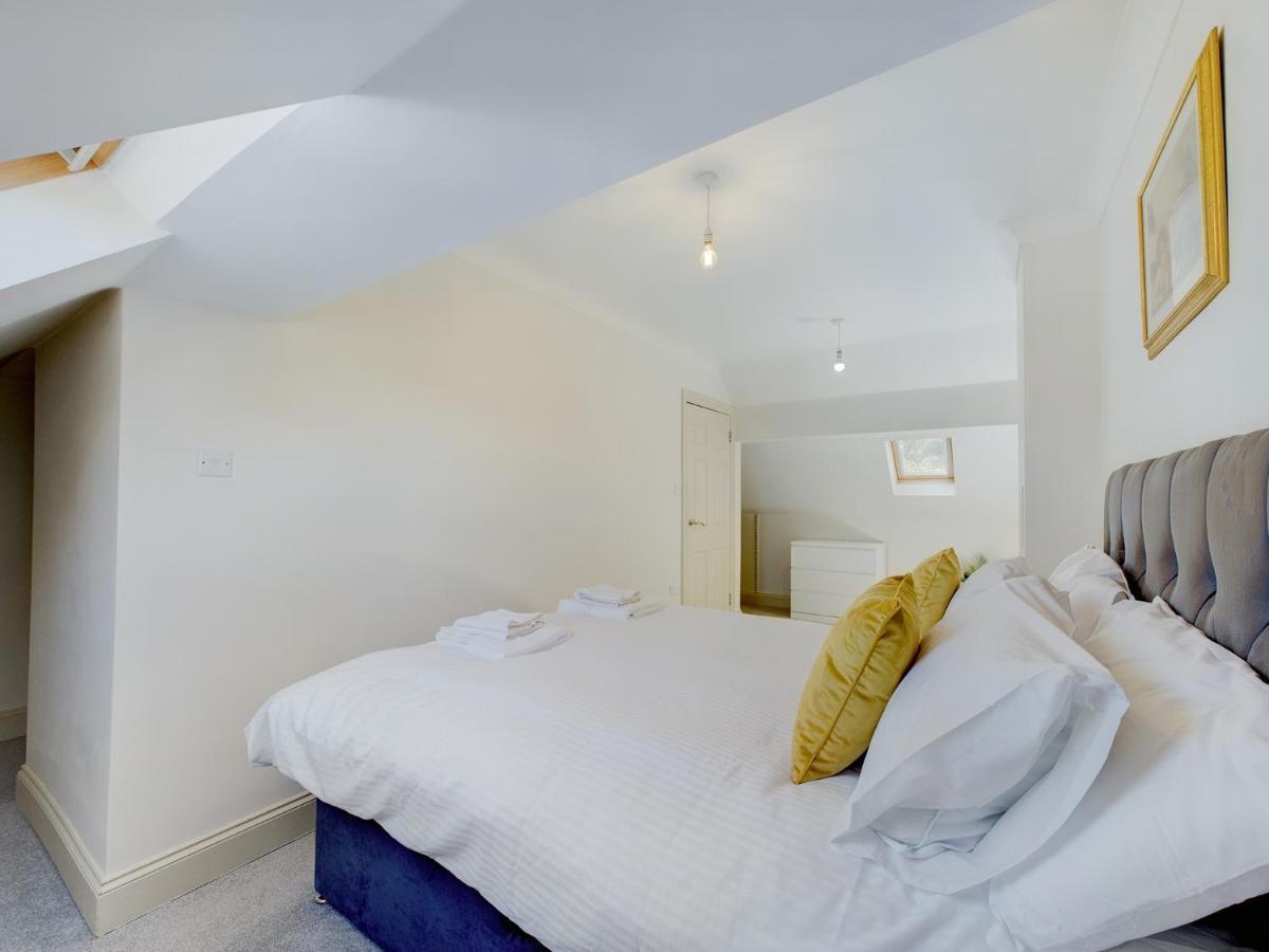 Duplex Redhill Town Centre Apt By Livingo Stays 외부 사진