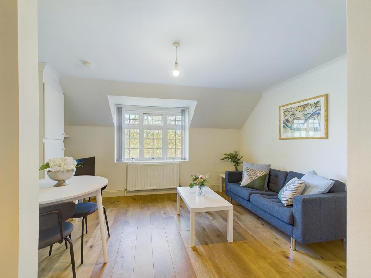 Duplex Redhill Town Centre Apt By Livingo Stays 외부 사진