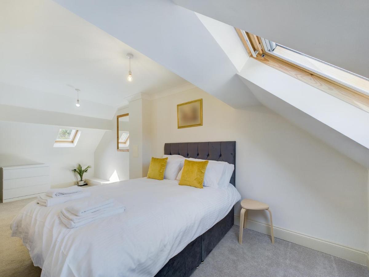 Duplex Redhill Town Centre Apt By Livingo Stays 외부 사진